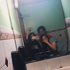 Meet your Posher, Camille